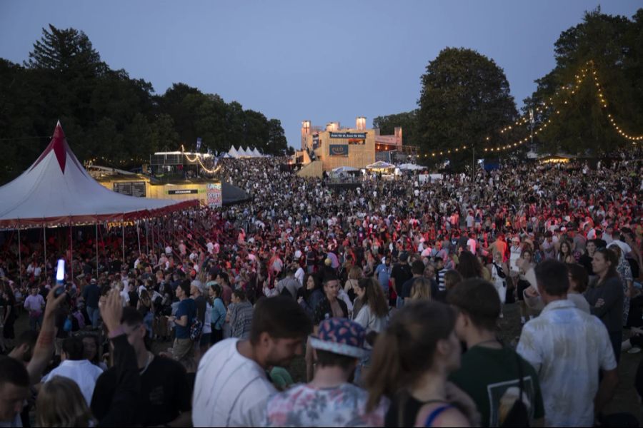 Gerade in den nächsten Tagen würde eine weitere Störung sehr ungelegen kommen: Wegen des Gurtenfestivals wollen täglich ungefähr 20'000 Menschen auf den Gurten. (Archivbild)