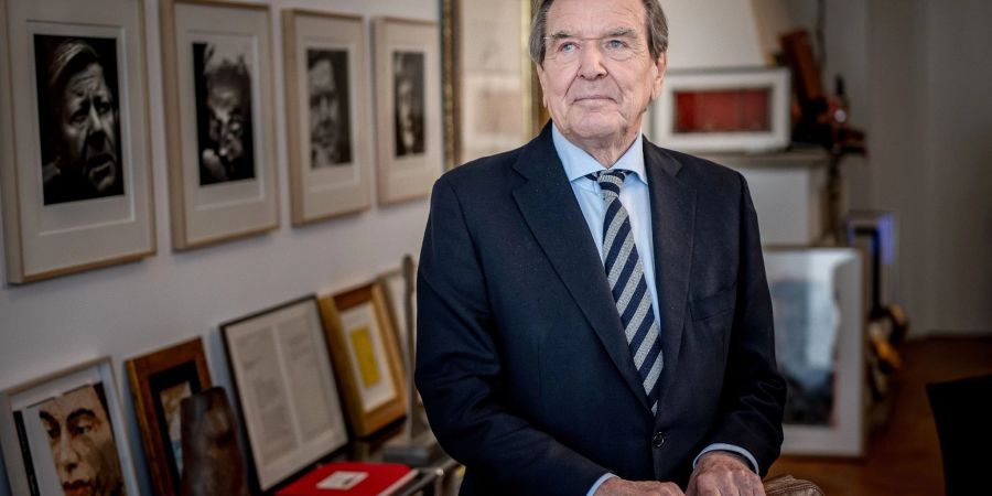 Gerhard Schröder (SPD) war von 1998 bis 2005 Bundeskanzler.