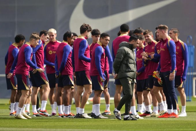 Xavi Hernandez räumt am Saisonende seinen Trainerposten beim FC Barcelona. FC Barcelona Xavi Hernandez
