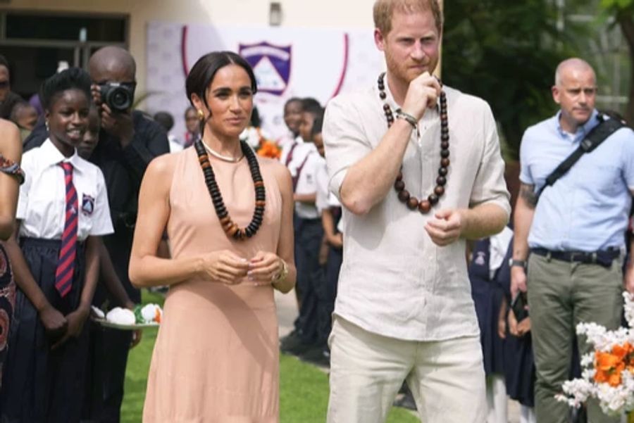 Meghan Markle und Harry in Nigeria.