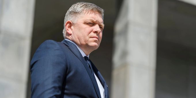 Bratislava - Tausende bei Protest gegen slowakische Regierung