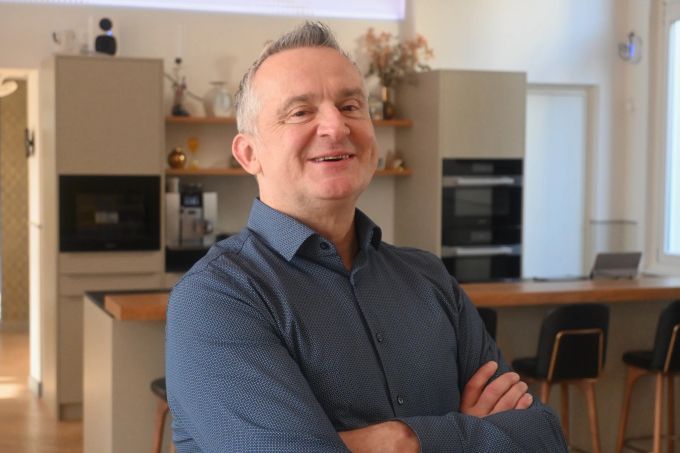 Martin Diener moderiert seit Oktober den «Fenster zum Sonntag-Talk». srf martin diener
