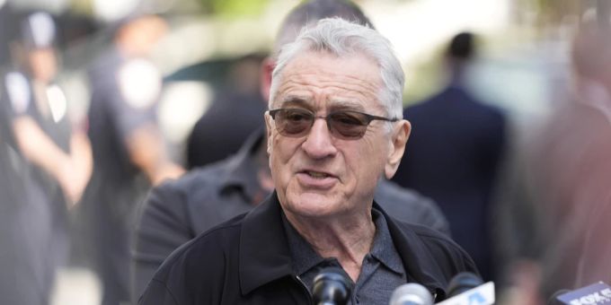 Robert De Niro liegt noch lang nicht unter der Erde – aber seine Kinder diskutieren offenbar schon über die Erbschafts-Aufteilung. (Archivbild) Robert De Niro Erbe