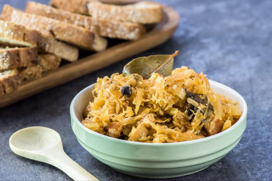 Bigos, Essen mit Kraut