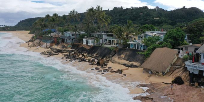 Forscher wollen der durch den Klimawandel hervorgerufenen Küstenerosion Herr werden – mit Stromstössen. Klimawandel Küstenerosion
