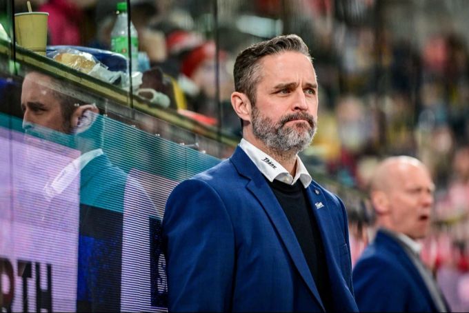 Josh Holden und Co. kassieren am Spengler Cup eine Klatsche. hc davos