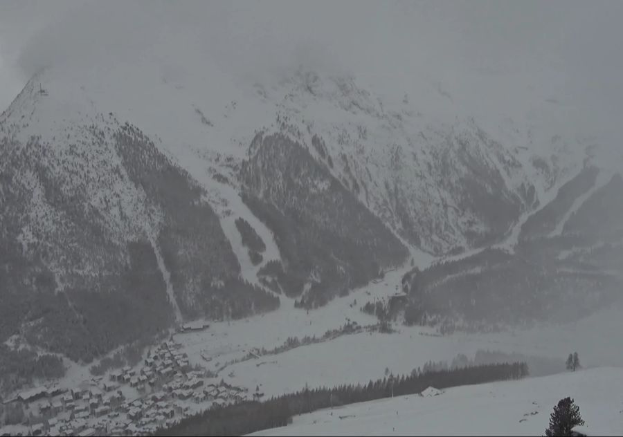 Blick von Hannig auf Saas Fee.