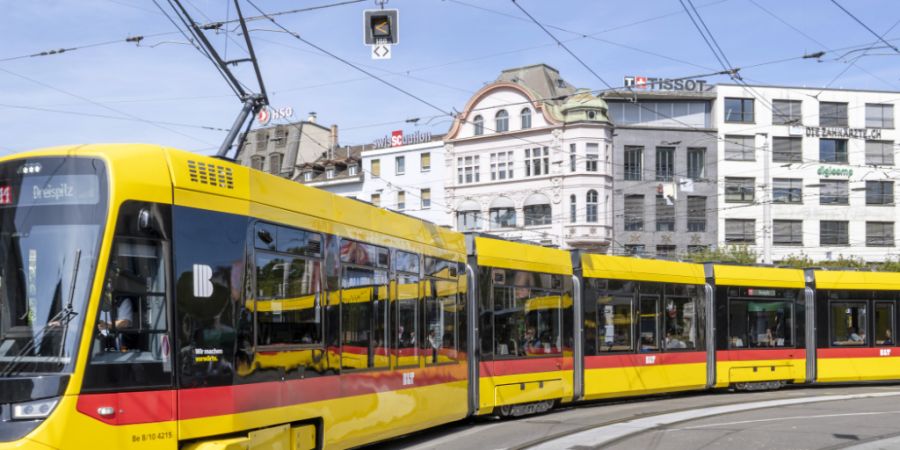 Die fünf Kantone des Tarifverbunds Nordwestschweiz wollen mit einer Reform die Finanzierung vereinfachen - für die Fahrgäste ändert sich nichts. (Archivbild)