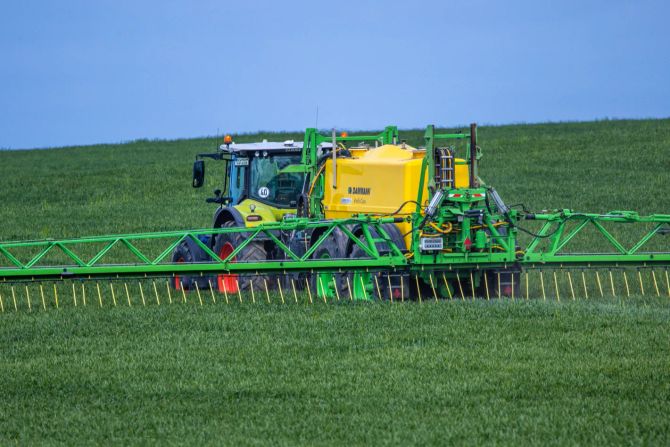Bauer Traktor Landwirtschaft
