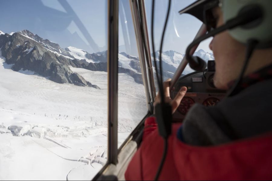 Privatpiloten werden in der Schweiz regelmässig auf ihre körperliche und geistige Verfassung untersucht. (Symbolbild)