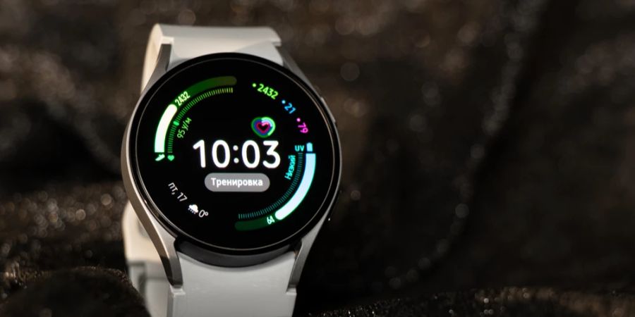 Samsung Galaxy Watch dunkler Hintergrund