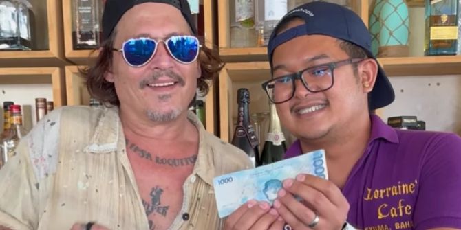 johnny depp weisses lächeln