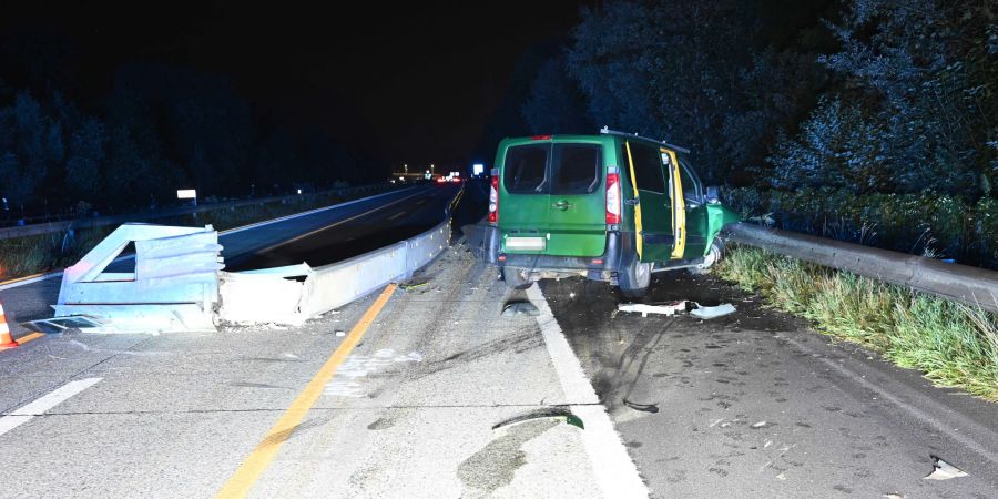 Selbstunfall auf A13.