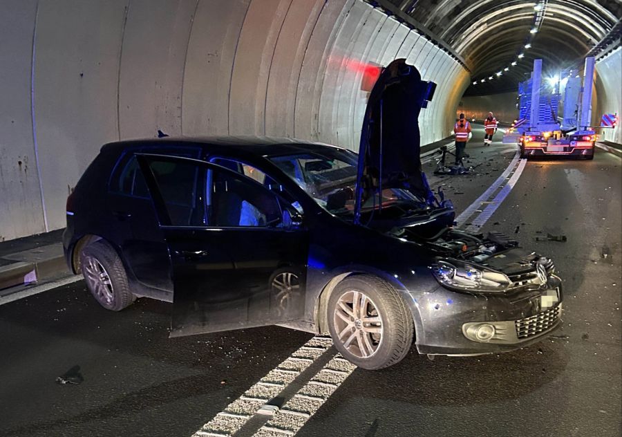 Die Autofahrerin wurde bei der Kollision verletzt.