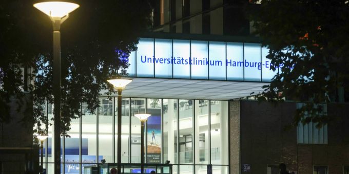 Der Student, der gestern ins Hamburger Klinikum eingeliefert wurde, leidet nicht am Marburg-Virus. Marburg-Virus Hamburg