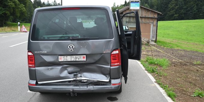 Ricken SG: Auffahrkollision – fahrunfähig. Ricken SG