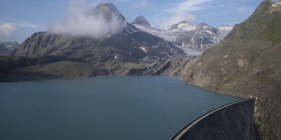 Wasserkraftwerk Staudamm Wasser Berge