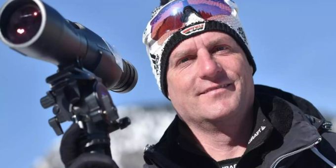 Trainer Bernhard Kröll glaubt nicht an ein Biathlon-Comeback von Laura Dahlmeier. Foto: Angelika Warmuth Trainer Bernhard Kröll glaubt nicht an ein Biathlon-Comeback von Laura Dahlmeier. Foto: Angelika Warmuth