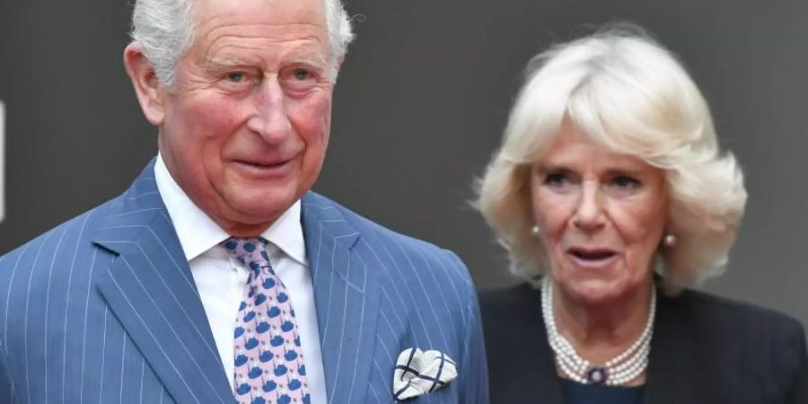 Prinz Charles und Herzogin Camilla bei der Queen's Birthday Party. Foto: Jens Kalaene