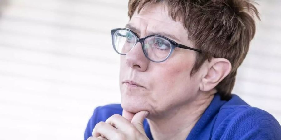 «Beim Klimaschutz müssen wir global und europäisch handeln», verlangte Kramp-Karrenbauer auf Twitter. Foto: Michael Kappeler