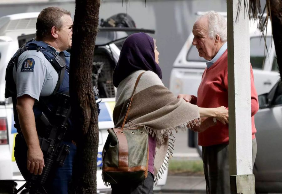 Polizei in Christchurch.