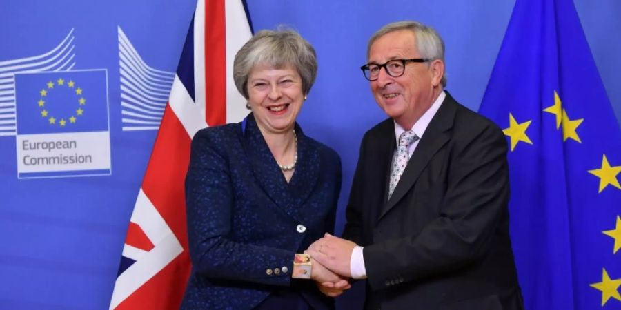 May und Juncker im November 2018 in Brüssel