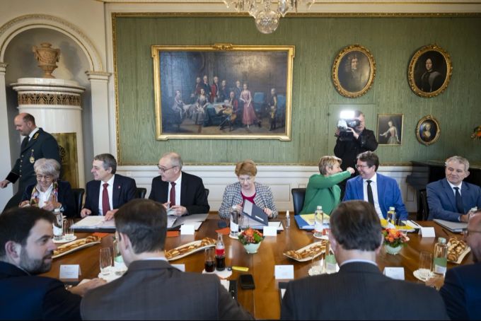 Bundesräte am essen