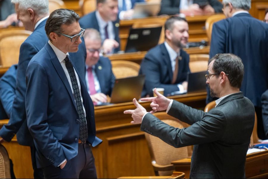 Auch der Deutschfreiburger Nationalrat Gerhard Andrey hat sich gegen eine Kandidatur für das Parteipräsidium der Grünen entschieden. (Archivbild)