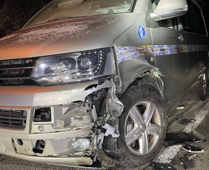 Das Fahrzeug war stark beschädigt. aargau