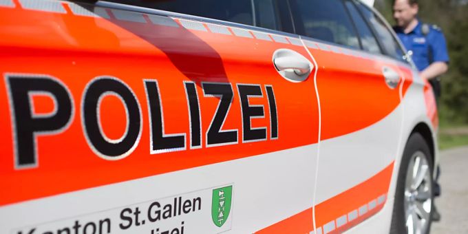 Der in Kirchberg SG gefundene Tote war nach Angaben der Polizei ein Drogenkurier. Wer der Mann war, ist allerdings nicht bekannt. (Themenbild) Der in Kirchberg SG gefundene Tote war nach Angaben der Polizei ein Drogenkurier. Wer der Mann war, ist allerdings nicht bekannt. (Themenbild)