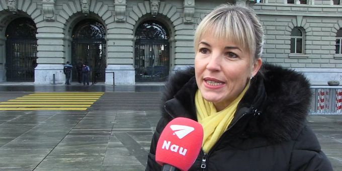 Papi-Zeit Gegner - Fehlt dem Referendum die Unterstützung aus dem Volk?