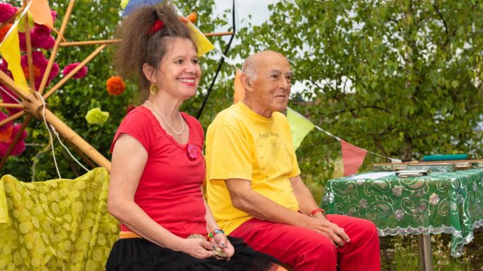 Das Duo Bonsai erzählt spannende Geschichten ...