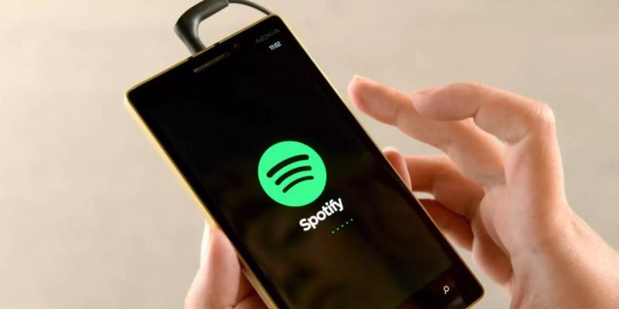 Spotify führt eine speziell für Kinder gedachte Version seiner App auch in Deutschland ein. Foto: Mikko Stig/Lehtikuva/dpa