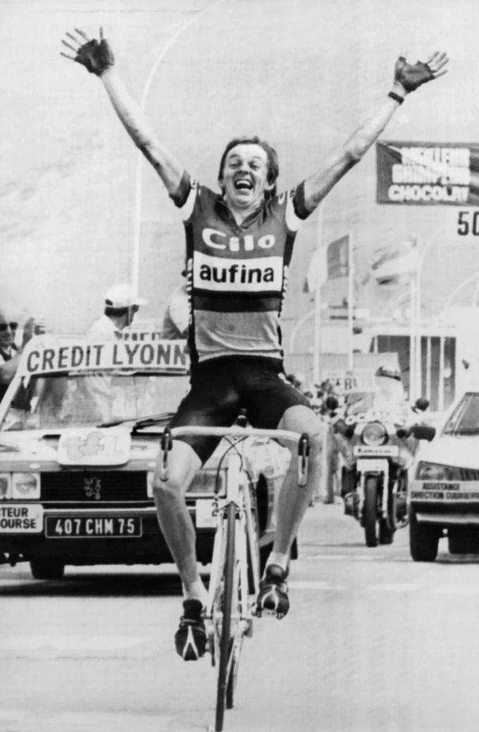 Beat Breu bei seinem Etappensieg auf der Alpe d'Huez 1982. Alpe d'Huez