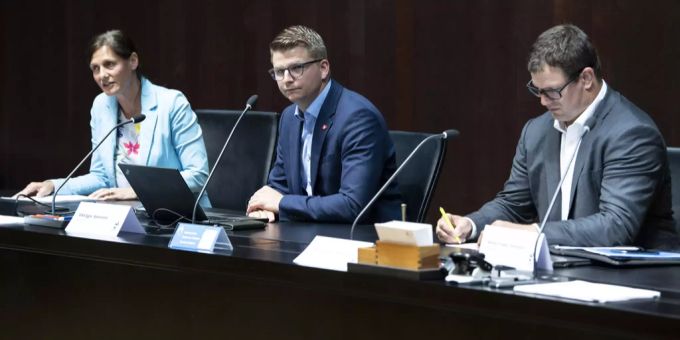 «Entlassungsrente» - SVP ergreift Referendum gegen Überbrückungsrente
