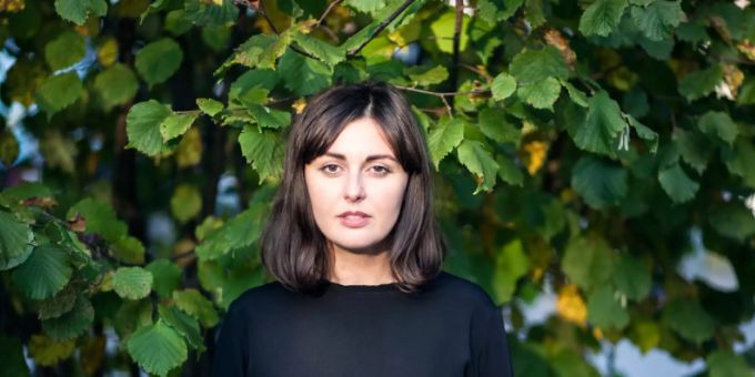 Die Berner Schriftstellerin Meral Kureyshi (Bild) gehört neben Levin Westermann zur Schweizer Vertretung am diesjährigen Bachmann-Preis. Die Berner Schriftstellerin Meral Kureyshi (Bild) gehört neben Levin Westermann zur Schweizer Vertretung am diesjährigen Bachmann-Preis.
