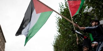 «Free Palestine» - Über 100 Demonstrierende in St. Galler Innenstadt