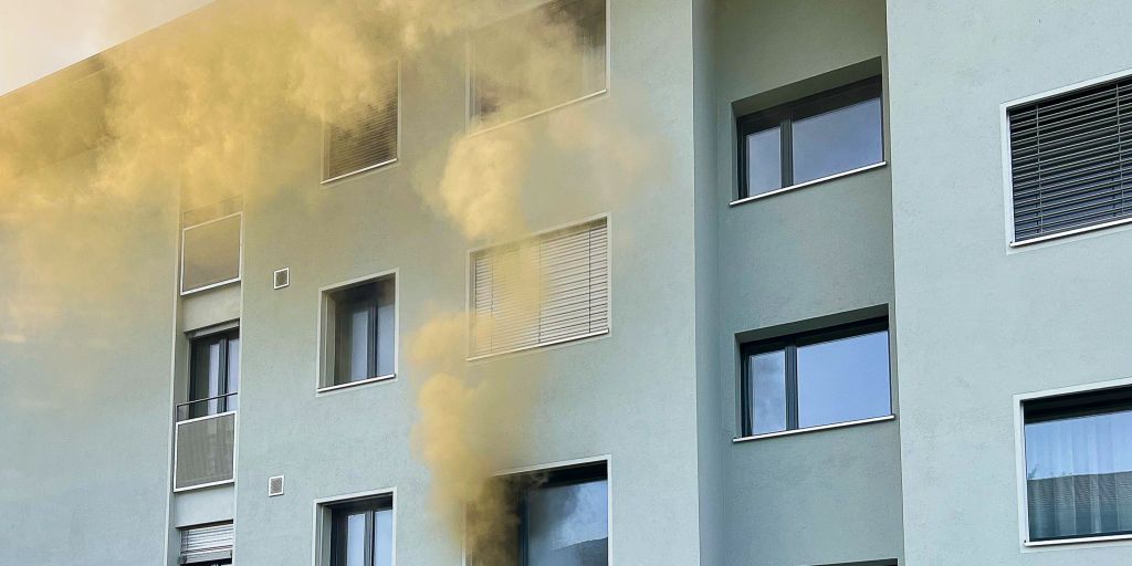 Schone Rauch Aus Wohnung Bekommen Ebenbild