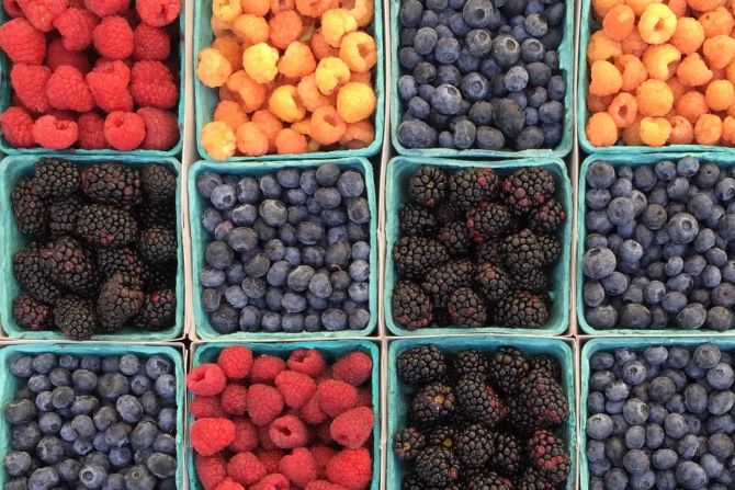 beeren in schachteln