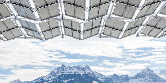 Mit Doppelfunktion - So funktioniert ein Solarfaltdach Mit Doppelfunktion - So funktioniert ein Solarfaltdach