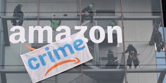 München - Black Friday: Protest von Verdi und Greenpeace gegen Amazon München - Black Friday: Protest von Verdi und Greenpeace gegen Amazon