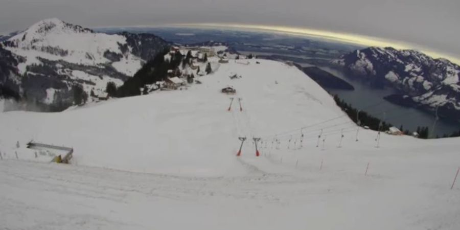 Auch auf der Klewenalp NW sieht die Schnee-Lage jetzt besser aus.