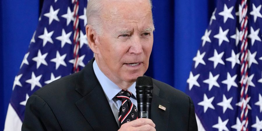 Das von US-Präsident Joe Biden unterschriebene Haushaltsgesetz sichert die Finanzierung der Regierungsgeschäfte nur bis nächsten Freitag.