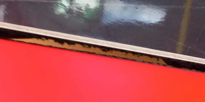 Schimmel-Alarm bei der VBL? Ein Nau.ch-Leser ist besorgt. Schimmel an Klimaanlage Bus