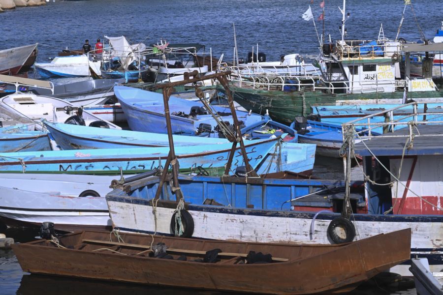 Die aus Tunesien kommenden Boote sind oft nur billig zusammengeschweisst.