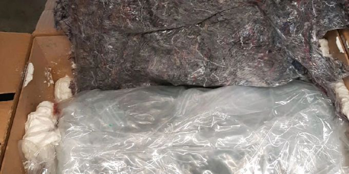 Marihuana in mehreren Folienschichten verpackt. Der Zoll in Heilbronn hat es gefunden. Marihuana in mehreren Folienschichten verpackt. Der Zoll in Heilbronn hat es gefunden.