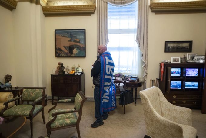 Ein Supporter Trumps im Weissen Haus. (Archivbild) trump kapitol