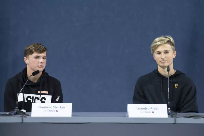 Ein Jahr nach dem French-Open-Final bei den Junioren, spielen Dominic Stricker (l.) und Leaondro Riedi (r.) in Gstaad auf ATP-Stufe. Stricker und Riedi
