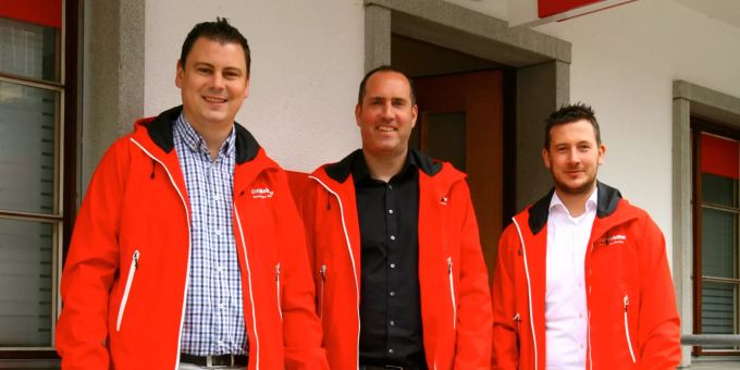 Das Team der Mobiliar Agentur in Schwarzenburg (v. l.): Andrew Geissbühler, Agenturleiter; Gérard Raemy, Innendienst und Roger Vonlanthen, Versicherungsberater. Mobiliar Versicherung Schwarzenburg