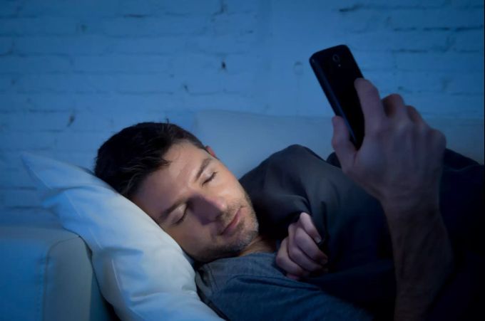 Schalten Sie auf Nachtmodus. Nachtmodus